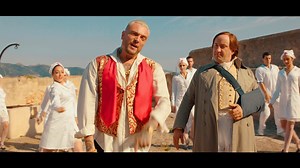 455K views · 8.3K reactions | Dio salvi il Re 老… ma pure Guè Pequeno! Il feat dell’anno, Senzadubbiamente.  #CettoCe #senzadubbiamente con #AntonioAlbanese, dal 21 novembre al cinema. Un film di Giulio Manfredonia, una produzione Wildside, Fandango e #VisionDistribution. Soggetto e sceneggiatura di #AntonioAlbanese e #PieroGuerrera ➡️bit.ly/CettoCè | Vision Distribution | Facebook