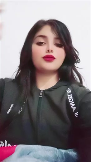 Vidéos de Ameni Addali (@ameni.addali) avec 3andah dorsaux chbab - كُنـوز إسلامـيـة