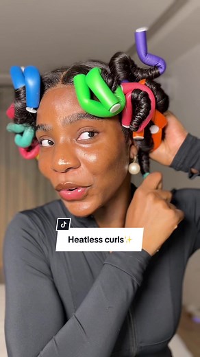 Heatless Curls: My Hair Experiment Using Curling Rods