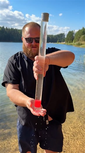 The Cap That Defies Gravity | MuchBlast