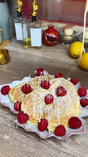Nutella pancakes.