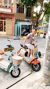 Tiết kiệm thời gian, bảo vệ môi trường với xe đạp điện  | manhtiengiasi.com | Facebook