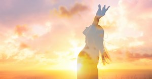 12 Prayers for Praising God: Giving Praise to the Lord!