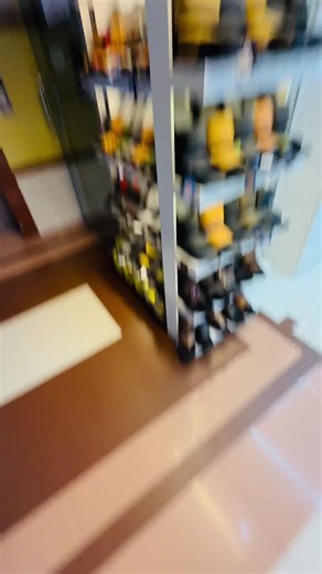 Trendy Stock Availability in Sizes 39-45