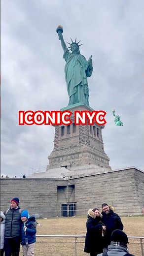 NYC Skyline & Statue of Liberty 🇺🇸🚁 | Liberty Island Views