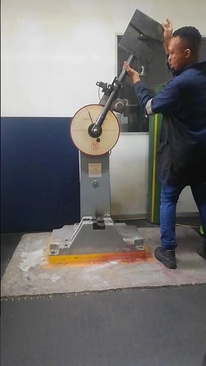 HOW TO PERFORM V-NOTCH IMPACT TESTING USING MOUTON PENDULE DE CHARPY IN METALLURGICAL LABORATORY