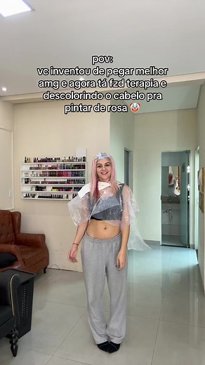 kaskakska essa capinha é feia dms scrr 😳