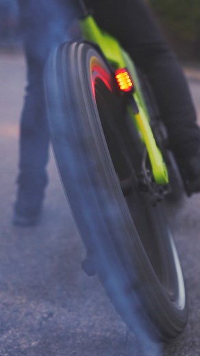 Burnouts aren't just for motorcycles anymore. 🔥 Witness the raw power of the ebike unleashed. #EbikeBurnout #NireekaSpectrx #ElectricRevolution | Nireeka