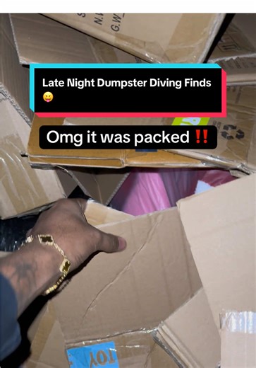 Late night Dumpster Diving Finds 🗑️ #dumpsterdiving #fyp #dumpsterdiver #dumpsterdivingmama #latenightfinds