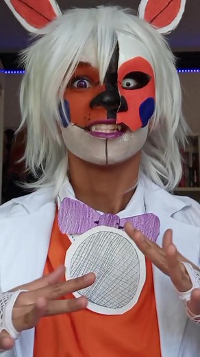 New Cosplay: Lolbit FNAF Mask Transformation