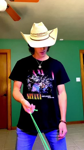 Nickelback Yoyo Tricks: YoYoing to Animals