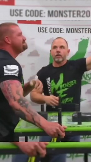 Monster Michael Todd vs Robbie Topie in The Monster Factory Armwrestling supermatch was nothing short of a Screamer! Nobody thought the outcome was possible and in fact many are still confused. What an armwrestling move that was 🔥 #armwrestling #armwrestler | Monster Michael Todd