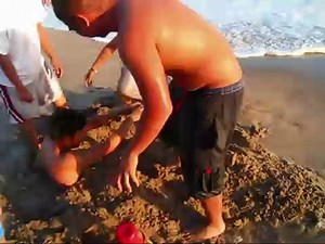 Beach Prank Gone Wrong video ...LOL
