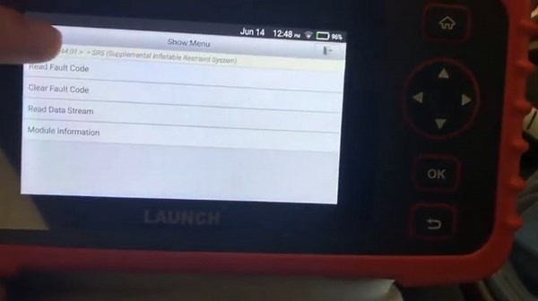 Watch Full review of launch obd2 scanner crp123x code reader on Amazon Live