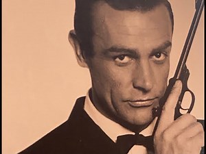 Building the Aston Martin DB5 from Eaglemoss.