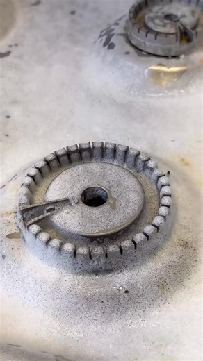 The right way to deep clean your kitchen: Part 1 (instructions below) 1) Top-Down Method: Clean from the top and work your way down to the floors. This method is the most efficient and ensures you won’t miss any surface areas. 2) Start by dusting and cleaning all upper cabinets, the oven hood and light fixtures. 3) Next, clean the backsplash, windows, and countertops. 4) Move to the stove top, remove any burner parts and let them soak in hot water (I like to use dishwasher pods as they fight gre