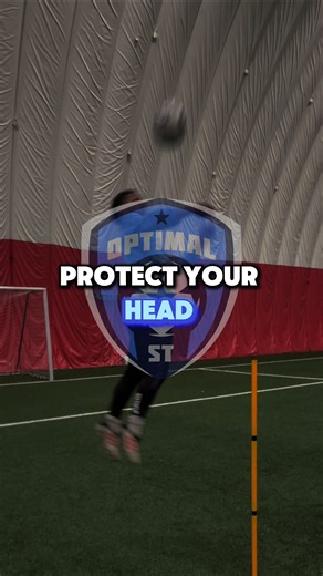Optimal Soccer Training on Instagram: "𝐒𝐭𝐨𝐩 𝐦𝐚𝐤𝐢𝐧𝐠 𝐭𝐡𝐢𝐬 𝐦𝐢𝐬𝐭𝐚𝐤𝐞 ❌ Do you struggle to protect yourself while heading the ball? 🤔 Apply our pro tip to your game and start heading like the pros 🔥 Save this & follow us for more training tips & videos ✅ 𝐖𝐚𝐧𝐭 𝐭𝐨 𝐭𝐫𝐚𝐢𝐧 𝐰𝐢𝐭𝐡 𝐟𝐨𝐫𝐦𝐞𝐫 𝐩𝐫𝐨𝐟𝐞𝐬𝐬𝐢𝐨𝐧𝐚𝐥 𝐩𝐥𝐚𝐲𝐞𝐫𝐬? 📩 𝐃𝐌 𝐮𝐬 𝐨𝐫 𝐞𝐦𝐚𝐢𝐥 𝐨𝐩𝐭𝐢𝐦𝐚𝐥𝐬𝐨𝐜𝐜𝐞𝐫𝐭𝐫𝐚𝐢𝐧𝐢𝐧𝐠@𝐠𝐦𝐚𝐢𝐥.𝐜𝐨𝐦 𝐟𝐨𝐫 𝐢𝐧𝐪𝐮𝐢𝐫𝐢𝐞𝐬. 𝐋𝐢𝐧𝐤 𝐢𝐧 𝐭𝐡𝐞 𝐛