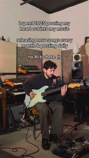 no AI bs here #fyp #shorts #yt #indiemusic #arisosa #guitr #guitaroedals #tapedelay #pedalboard #ai