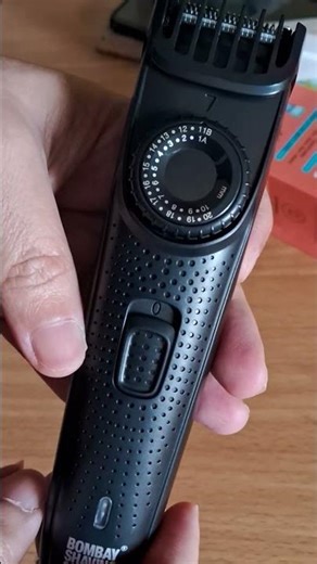 got this shaving machine free by sbi credit card reedem point 4k. #love