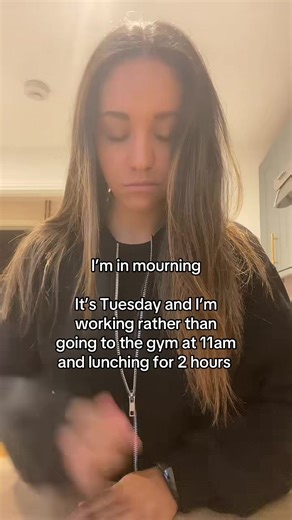 It’s a sad sad Tuesday… #thirties #thirtiesontiktok #corporate #corporatelife #ladiesthatlunch