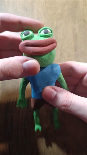DIY Plasticine Pepe the Frog