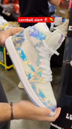 DEATH TO “CUSTOM” SNEAKERS 💀