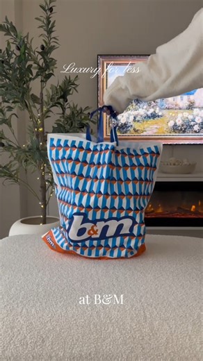 Luxury, on a budget 🤩 We’ve turned luxury home dreams into budget reality ✨ Thanks to TT: www.tiktok.com/@Homelifewithbee / www.instagram.com/homelifewithbee for the cute vid! Let us know what you’d like to know the price of 👇 | B&M Stores