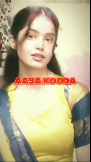 niharika 🪐 on Instagram: "Aasa kooda💗✨ . . . . . . . . . . . . . #EtherealAesthetic #DreamyVibes #AngelicLook #GoldenHourGlow #SoftAesthetic LuminousBeauty CinematicPortrait DreamyPhotography"