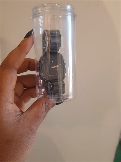 You order, we deliver 0753688144 located at Abaita ababiri-Entebbe rd Gombya complex R26 and a delivery place at Wandegeya Kampala KM plaza -Uganda #valentinegift #giftideasforher #eleganzaicon #jewelrytiktok