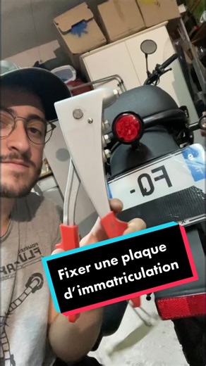 Fixer sa plaque d’immatriculation : Guide rapide