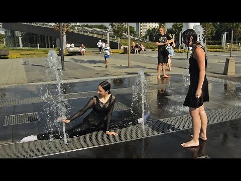 Wet girls, a fountain and the merry Happiness of summer-2!/Мокрые девушки и веселое Счастье лета-2!