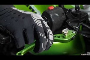 Régler les commandes de sa moto : Le tuto vidéo !