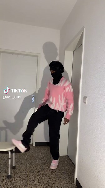 (Dc:@Frederico Genciana 😁)