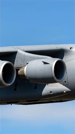 “Mini Behind The Scenes” #airplanelanding #airplaneflight #airplanetakeoff #military #aviationlovers