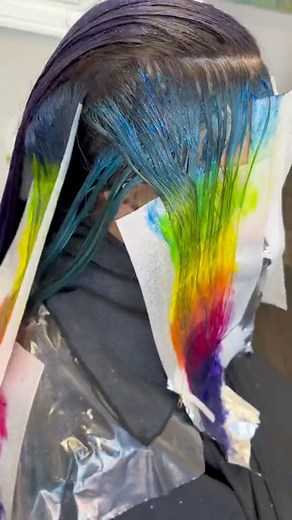 Would you drive 10 hours to get a surprise hairstyle?? 🤯 | Mooyahyah