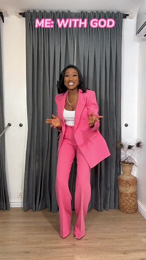 Without God life is meaningless. Comment “Thank You God 🙏🏽” if He always come through for you. Let’s not allow this flop, this is a #newchallenge everyone should try, i’d be watching 😘💃🏽 #limoblaze #limoblazedesirechallenge #newtrend #viral #chinenyennebe