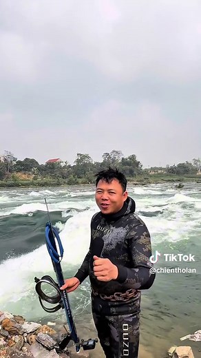 Khám Phá Điểm Lặn Mới Với Bộ Đồ Lặn Tuyệt Vời