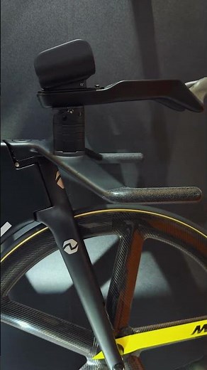 Новый бренд ACOL от Alessandro Colnago: Карбоновый трековый велосипед ACOL TXT PRO. China Cycle 2025