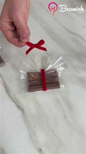 Chocolate snack gift wrap for Christmas #cute #chocolatewrapping #christmasgift