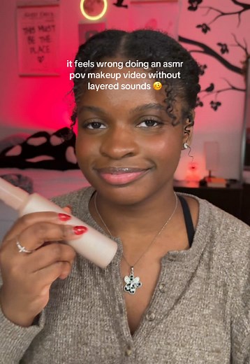 Relaxing ASMR Makeup with Layered Sounds Experience