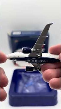 Gemini Jets Delta Airlines Airbus A319 GJDAL2093 1:400 Unboxing Showcase