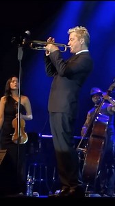 Chris Botti concert in Poznan Poland 5.10.2014 - EMMANUEL - ft LUCIA MICARELLI🔥🎺 . For more follow @trumpetband . . #jazz #jazzmusic #jazzmusician #trumpet #jazzvideo #trumpetband #trumpetplayer #trompete #trompeta #jazzlover #music #musician #orchestra #musicvideo #jazzdance #jazzfestival | TrumpetBand