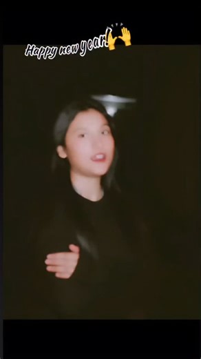 Baby🥰 on Instagram: "Advance mai happy new year 🥺#reels #sad #reelsinstagram #reelskarofeelkaro #fb"