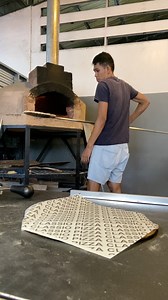 The newest addition to our pizza roster, Elote(Corn) Pizza. Hope you pizzaholics like it! 🌽🍕❤️ #pizza #classio #classiopizza #cornpizza #corn #cornlovers #woodfiredpizza #woodfiredoven #pizzalovers #pizzalover #foodporn #korn #tiktok #fyp #fypシ゚ #instagram #capcut | Classio Mobile Wood Fired Oven - Lacson Street Obrero