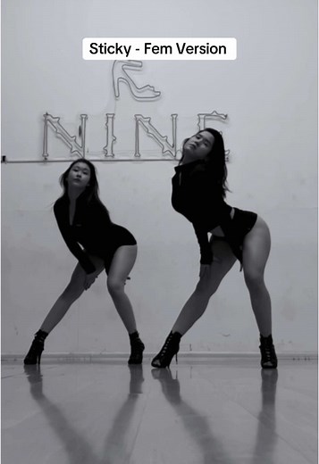 inst: a.zhaans (with @Kamoka) #dance #highheels #sticky #fyp #foryou #fypシ
