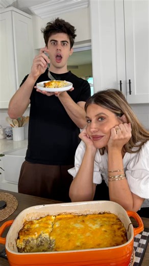Did you assemble yours 🎅🏼 yet? https://melissajorealrecipes.com/make-ahead-sausage-and-potato-breakfast-casserole/ #makeaheadbreakfast | Melissajorealrecipes