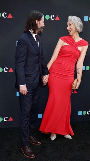 “Keanu Reeves & Alexandra Grant Step Out in Style | Sweet Moments Together”