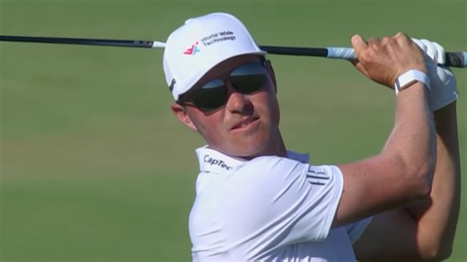 Griffin rides strong putting to three-win season