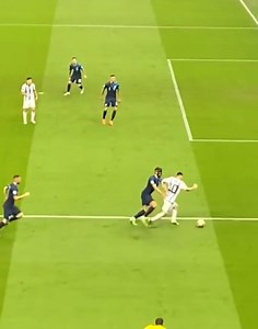 Leo Messi assist vs Croatia from 2 different angles.🔥👌👏🙌🐐 What a run and what an assist by the GOAT. | MagicalMessi