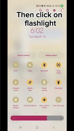 How to change the flashlight brightness on your phone! 🔦